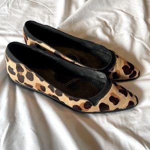 Cole Haan Gran OS Calf hair Leopard flats size 8.5